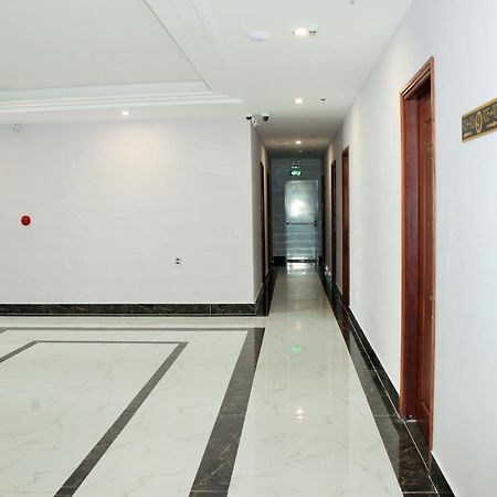 Sky Hotel Hong Ngu Εξωτερικό φωτογραφία