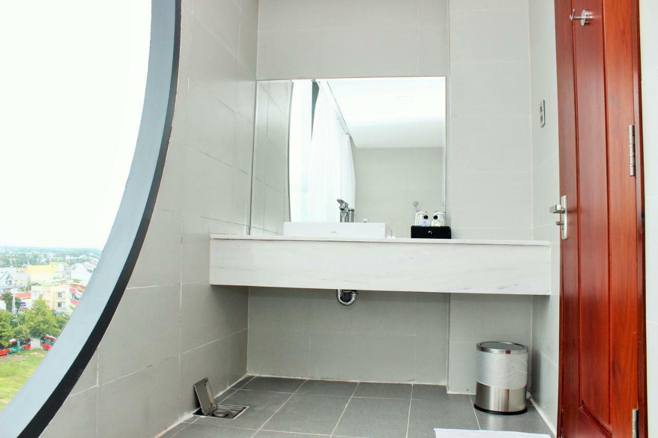 Sky Hotel Hong Ngu Εξωτερικό φωτογραφία